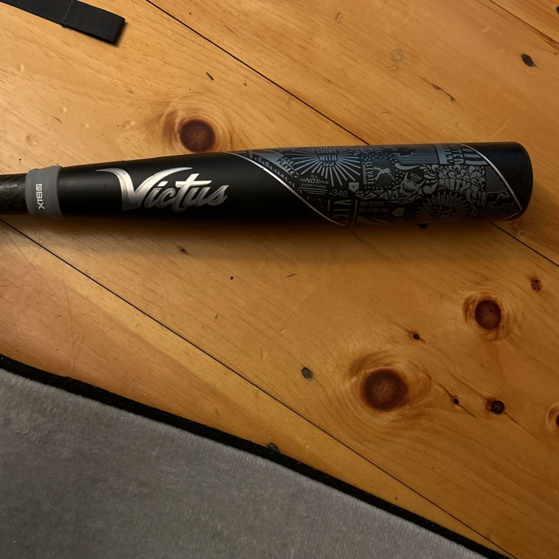 Victus Nox Baseball Bat 