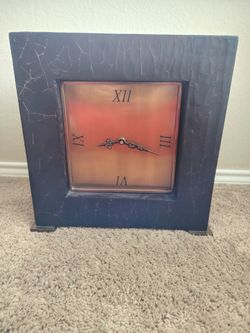 Vintage Style Dark Brown Cracked Finish Desk Mantel Shelf Clock Roman Numerals