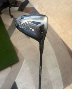 Titleist tsi3 driver