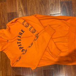Spitfire Embroidered Size L Hoodie
