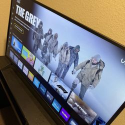 40” VIZIO SMART TV 1080HD