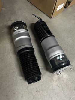 7 Series BMW Rear Air Springs