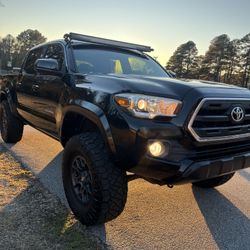 2017 Toyota Tacoma
