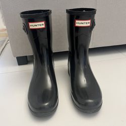 Hunter Boots, Black, Size US 6 Women
