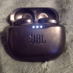 JBL Bluetooth Headphones 