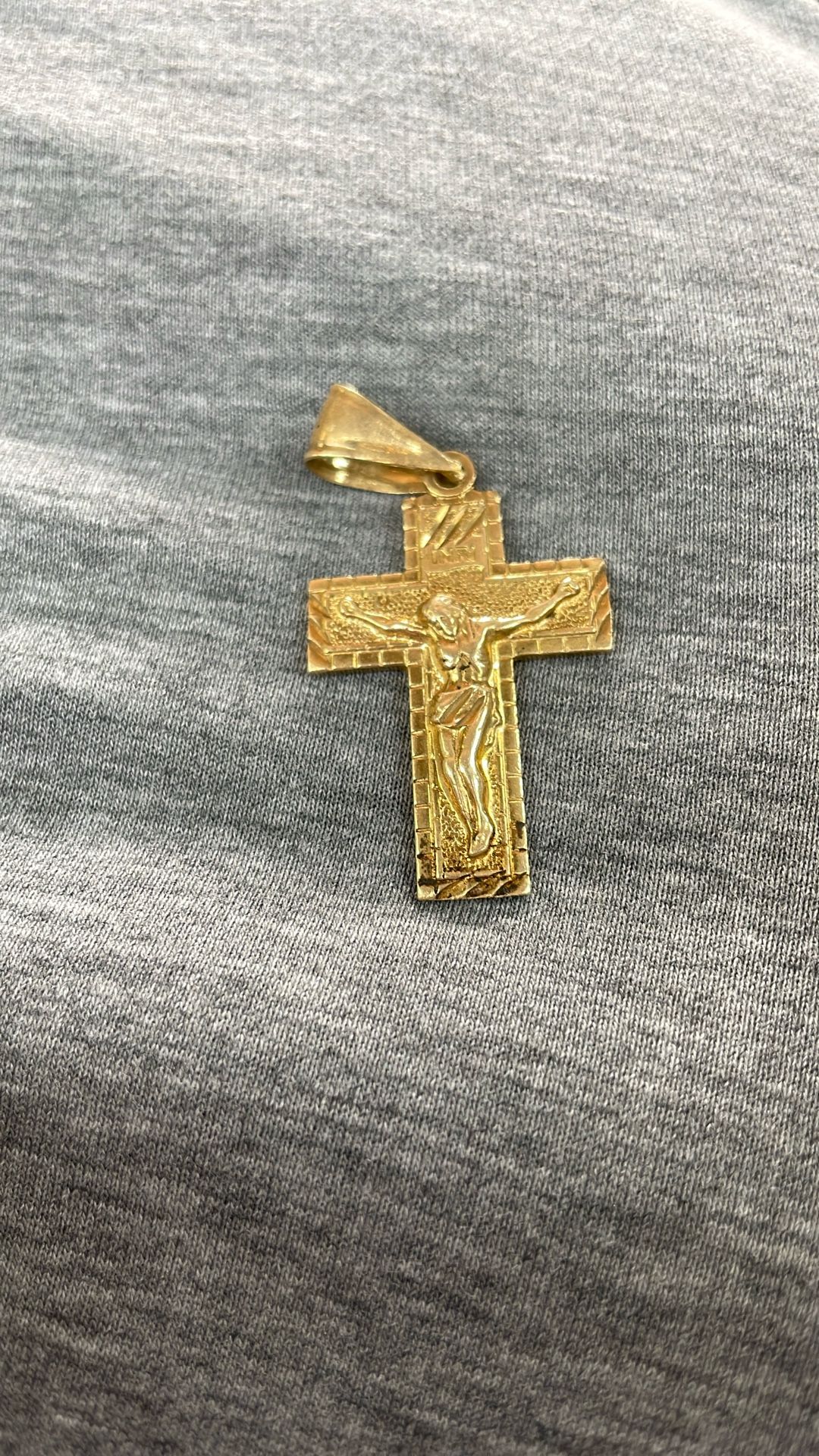 18k Gold Plated Jesus Pendant