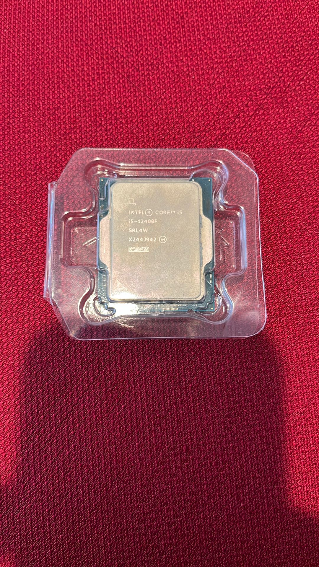 Intel i5-12400F