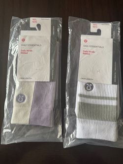 Lululemon Daily Stride Ribbed Crew Socks M/L – 2 Pairs