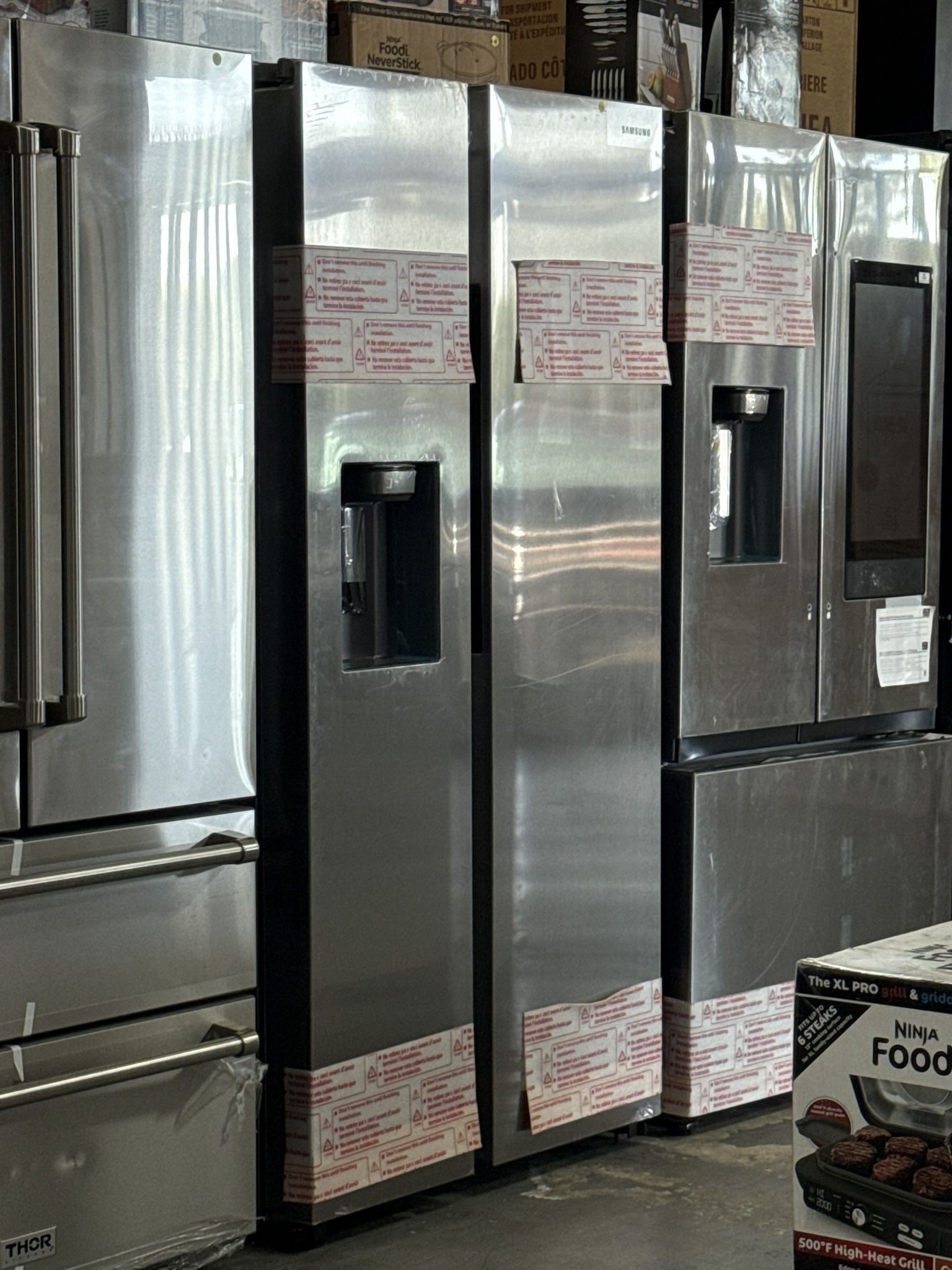 Samsung Side By Side Refrigerator 27 Cubic Feet