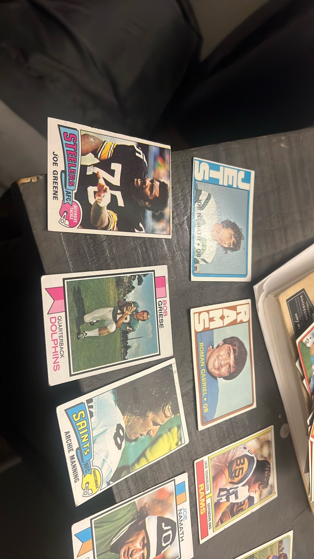 75 Topps Football Cards