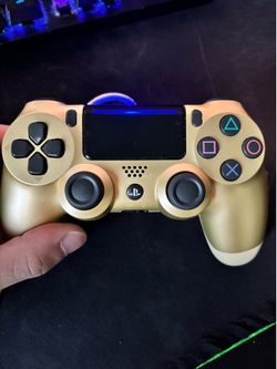 PS4 Controller