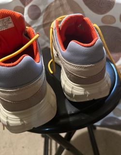 Uggs Shoes Size 8 Men