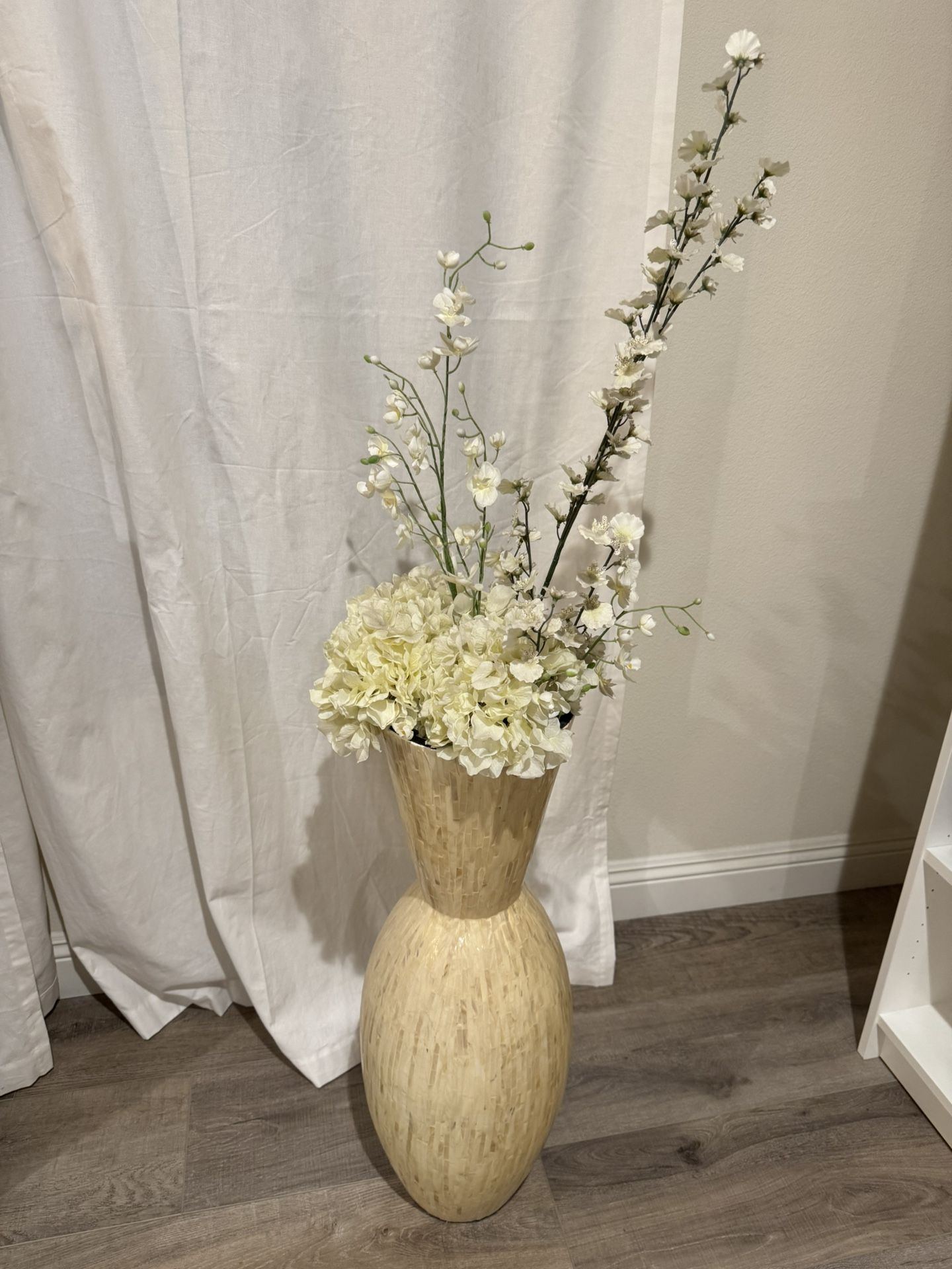 Pier 1 Decorative Vase And Flowers