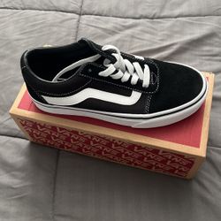 Kids Vans Size 5.5