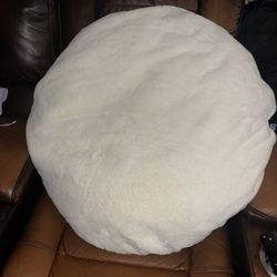 fluffy - cat bed pillow 30 by 30