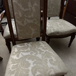 Dining Table and 6 chairs