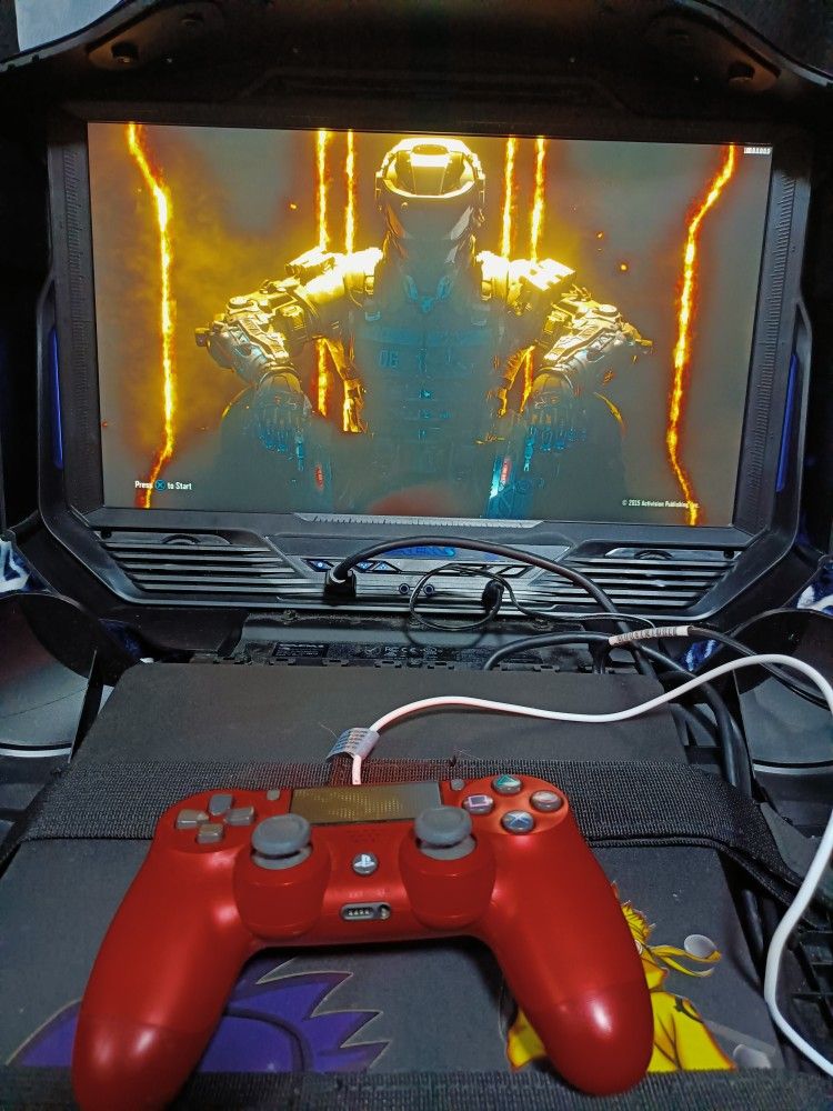 PS4 And Monitor Case