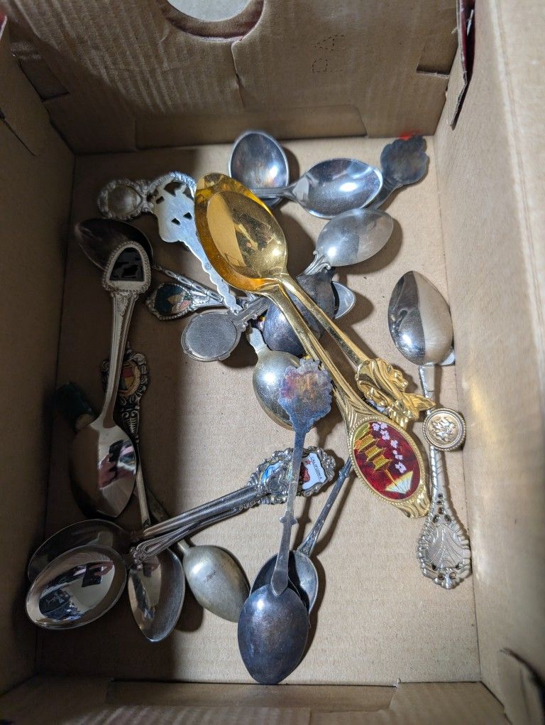 spoons