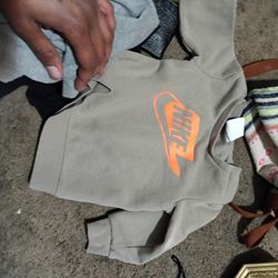 Nike Sweater Light Green 