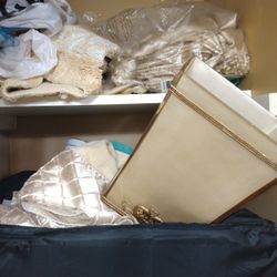 BA Set 3-4 Towels, Shower Curtain, Valance, Garbage, Rug