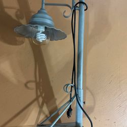 Standing All-metal Light
