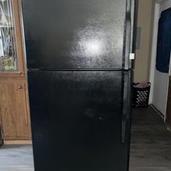 Ge Refrigerator 