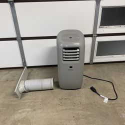 A/C Portable Hisense Unit