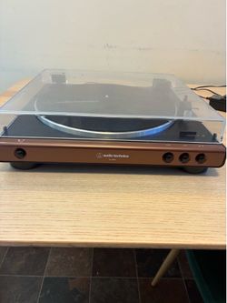 Audio-technica vinyl player