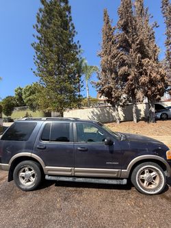 2002 Ford Explorer