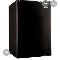 Mini Fridge 30.00