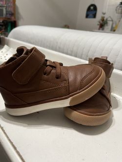 Kids Shoes Size 8