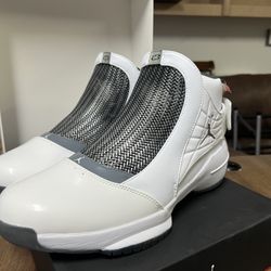 Jordan 19 Retro 