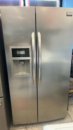 Fridge and stove gas  FRIGIDAIRE SET