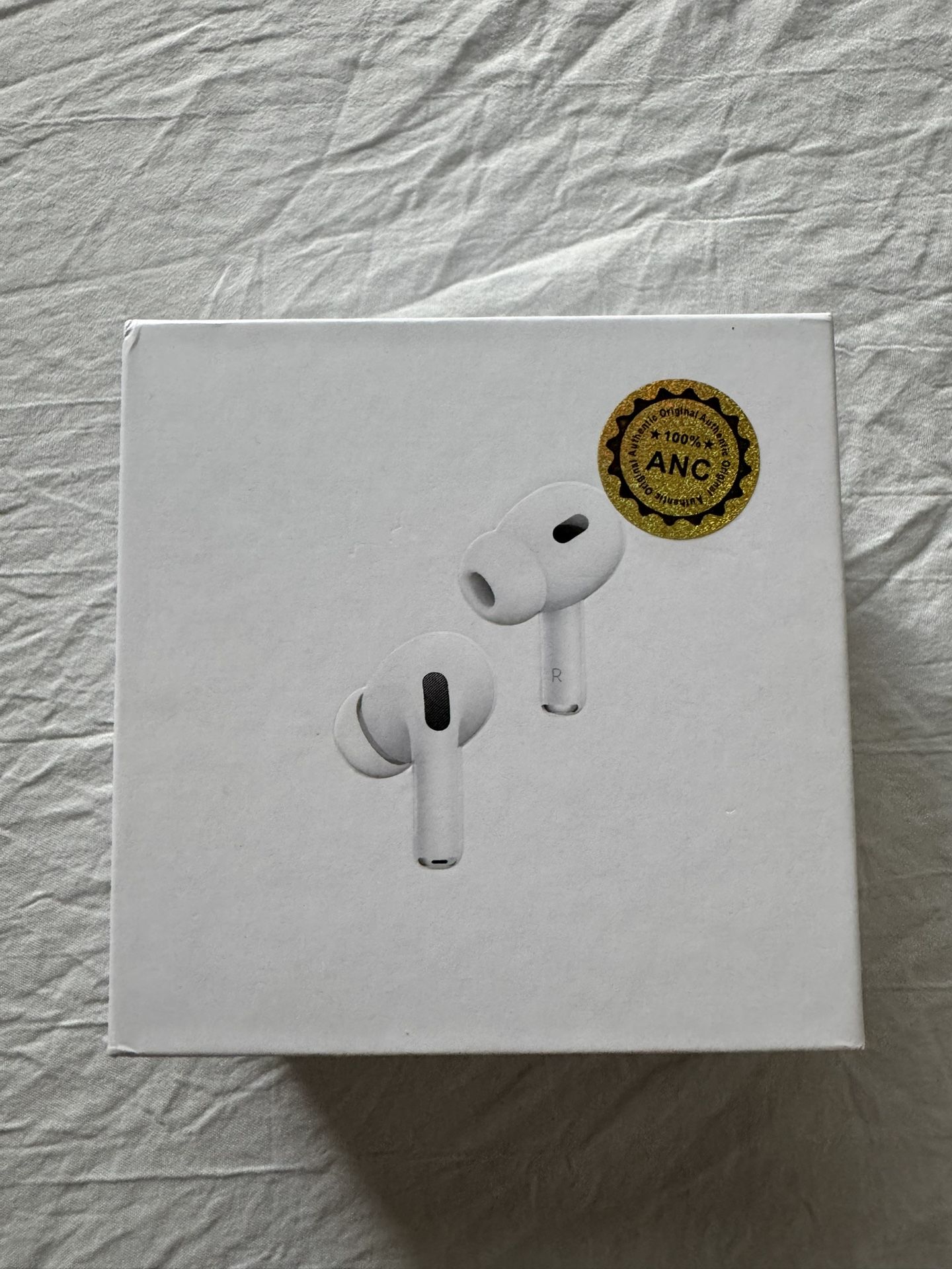 “AirPods Pro 2nd Gen (USB-C) - Like New | Active Noise Canceling 🔊🔥”