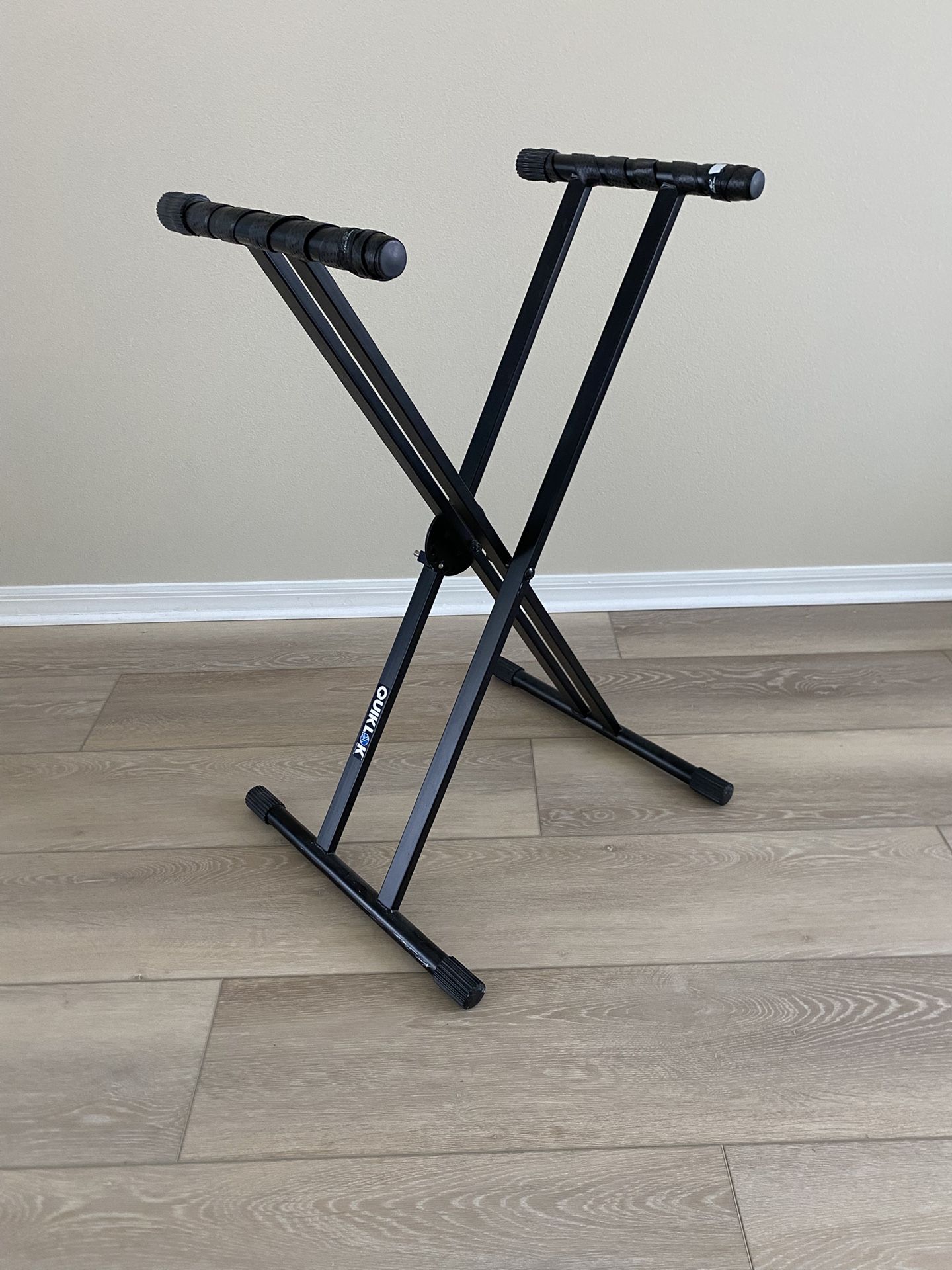 Quik-Lok T-20 Double-Braced Keyboard Stand