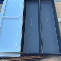 Lloyd Pizza Pans With Lids