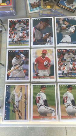 Baseball cards from 1987-1992 rookies included