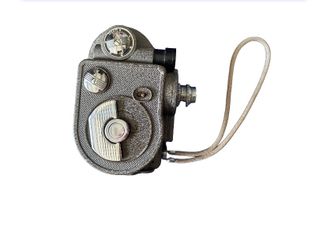 Vintage 1940s Revere Eight Model 88 Movie Camera WWII Era Mid-Century
