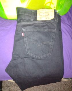 Levis black red tab 501