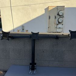 Mount-It! Dual Monitor Desk Mount, 32" Max Screen Size, Full Motion Monitor Stand