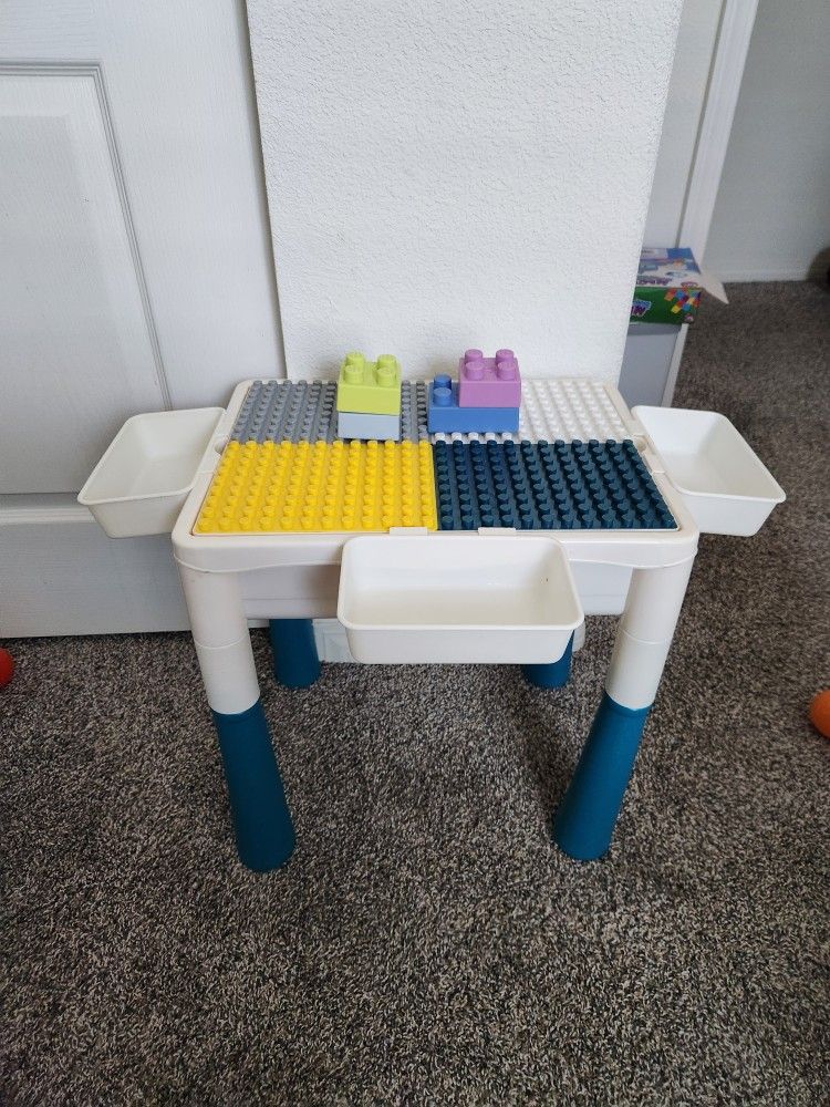 Plastic Block Desk