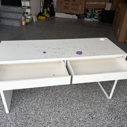 Free Desk