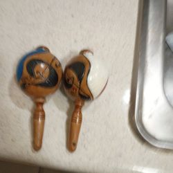 Treble Cleft Cuban Maracas 