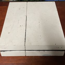 Ps4 With Games And Controllers