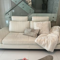 White Micro Sofa With Detachable Head Rests