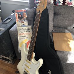 Fender 1994 Wayne’s World Strat With Sam Ash Gig Bag
