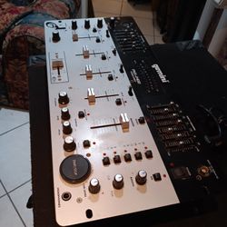 GEMINI MIXER  PMX-2400. STEREO MIXER.   MUY BUENA CONDICION. TODO LE TRABAJA. VERY NICE MIXER