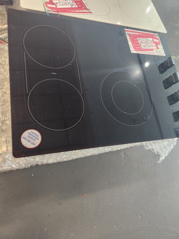 Amazing Maytag 30 Inch Electric Cooktop Smooth Glass MEC8830HB