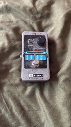 Electro Harmonix Holy Grail Nano