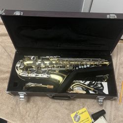 Yamaha YAS-23 Saxophone 